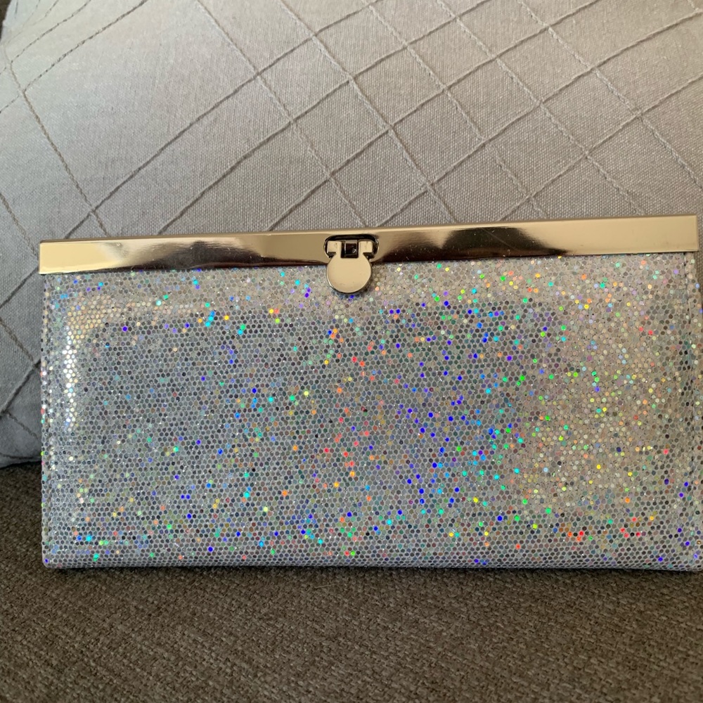 Sparkle Clutch
